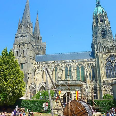 Le Petit Clos Daire Bayeux Dış mekan fotoğraf